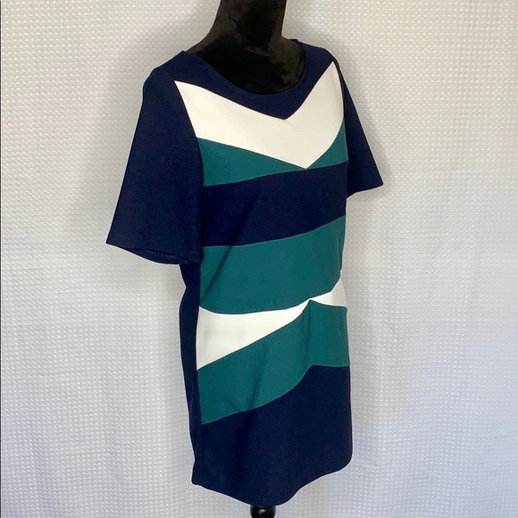 Springfield Short Sleeve Color Block Shift Dress - Picture 6 of 7
